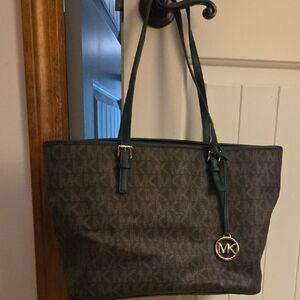 Michael Kors Jet Set Monogram Tote